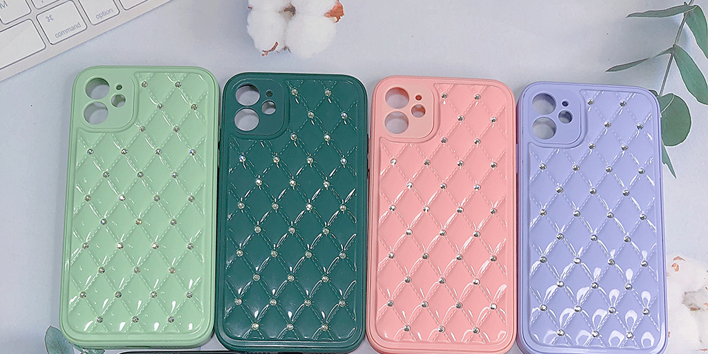 La production de cas de téléphone portable en gel de silice